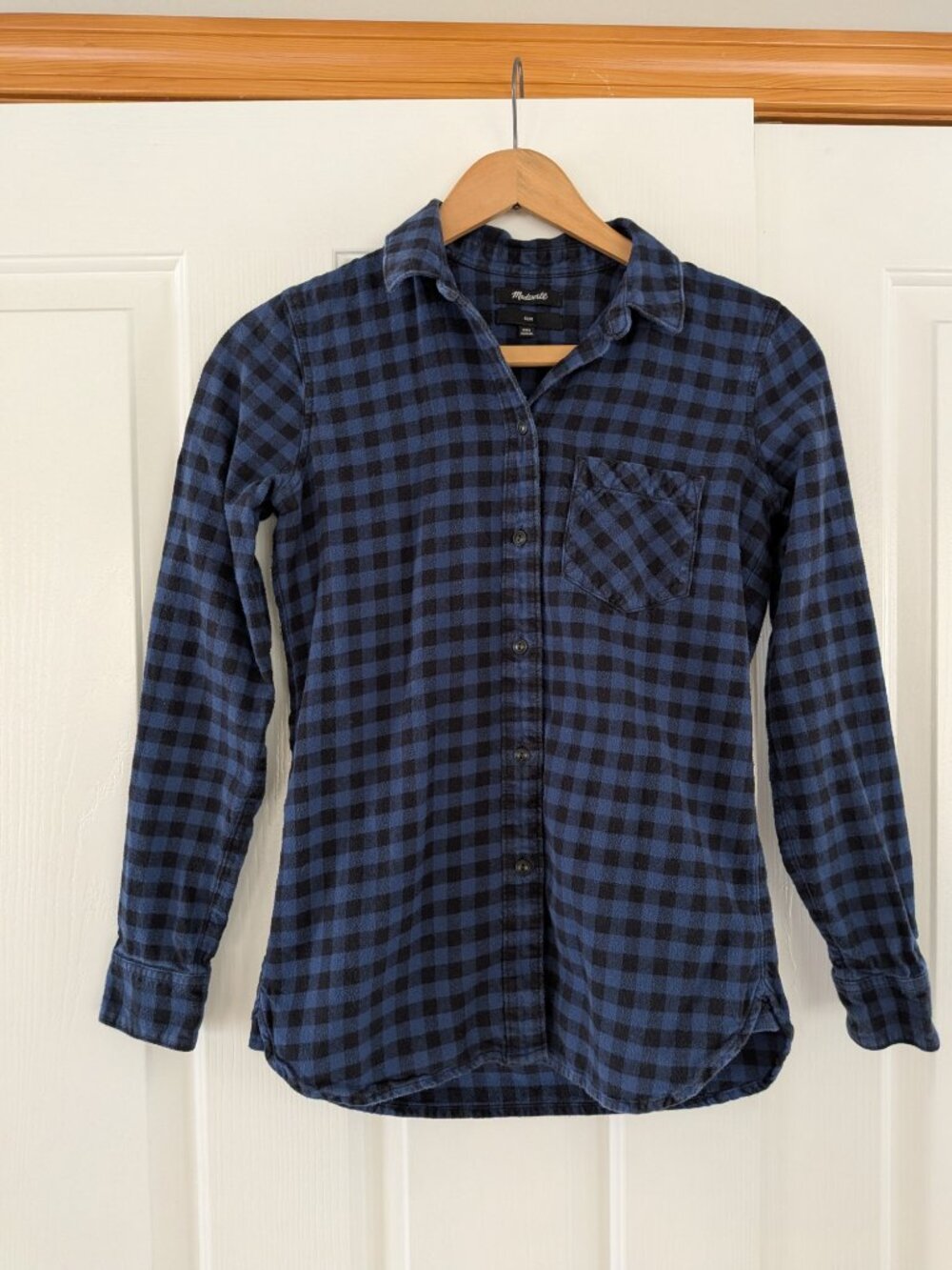 Madewell Slim Boyfriend Blue and Black Plaid Flannel Shirt - Size XXS